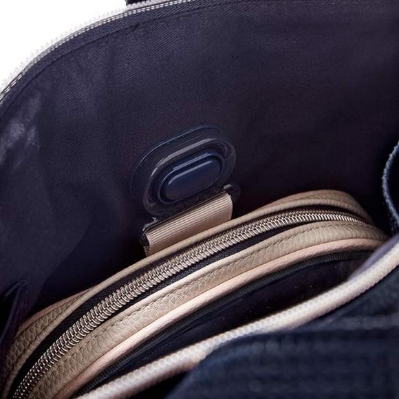 Caboodles Life & Style Essential Tote Bag, Padded Computer Bag with Easy Access - Picture 4 of 6